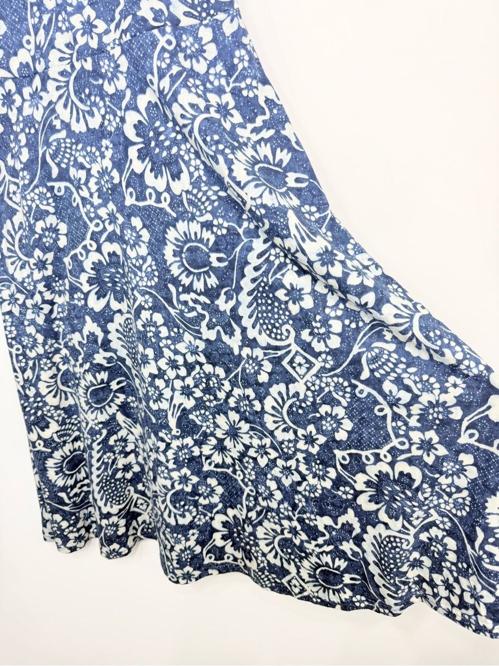 Chaps Navy Blue White Tropical Floral Cotton Halter Cut Sleeveless Maxi Dress - Picture 8 of 13